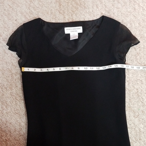 Jones New York -  LBD Basic Dress - Picture 5 of 6